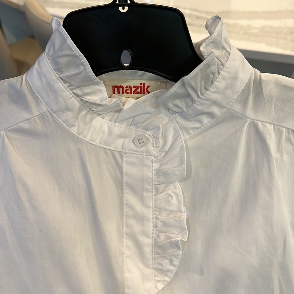 Button down shirt - Picture 2 of 7
